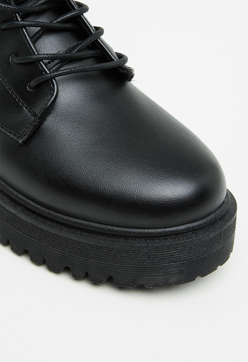 Superbalist - Valda lace up boot- black