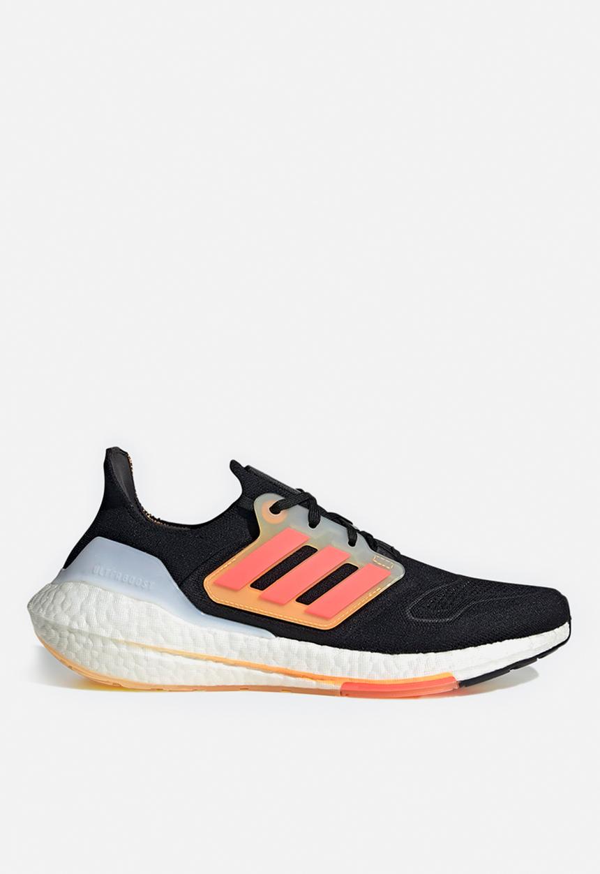 adidas Performance - Ultraboost 22 - core black/turbo/flash orange
