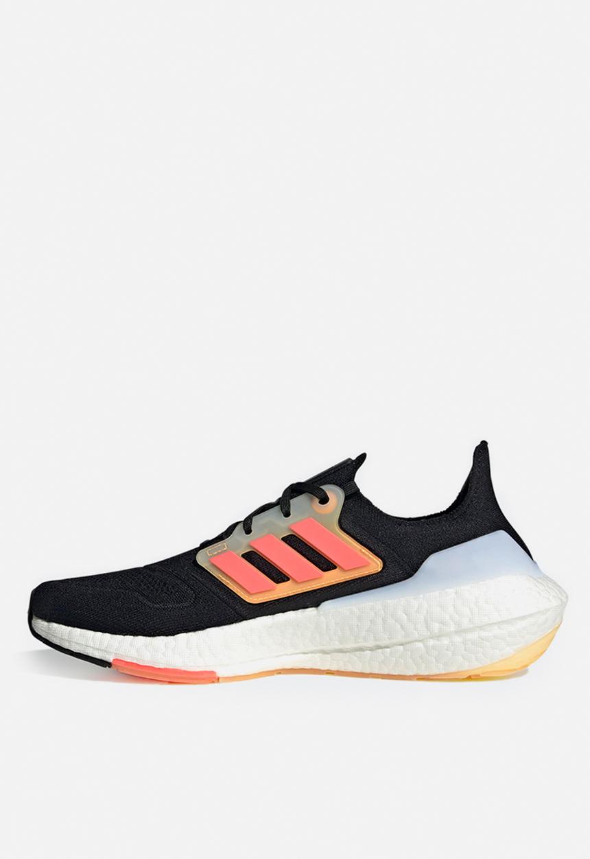 adidas Performance - Ultraboost 22 - core black/turbo/flash orange