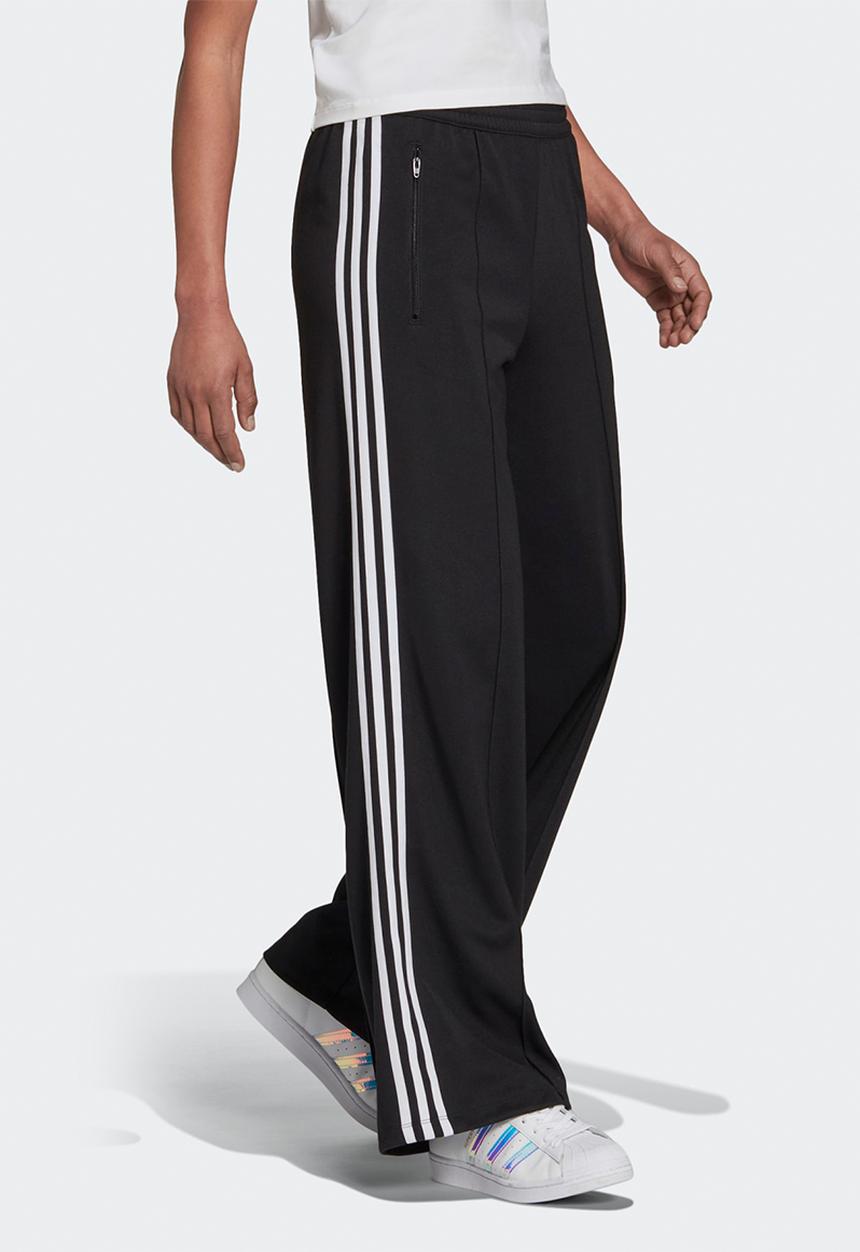 adidas Originals - Wideleg double knit trackpants - black