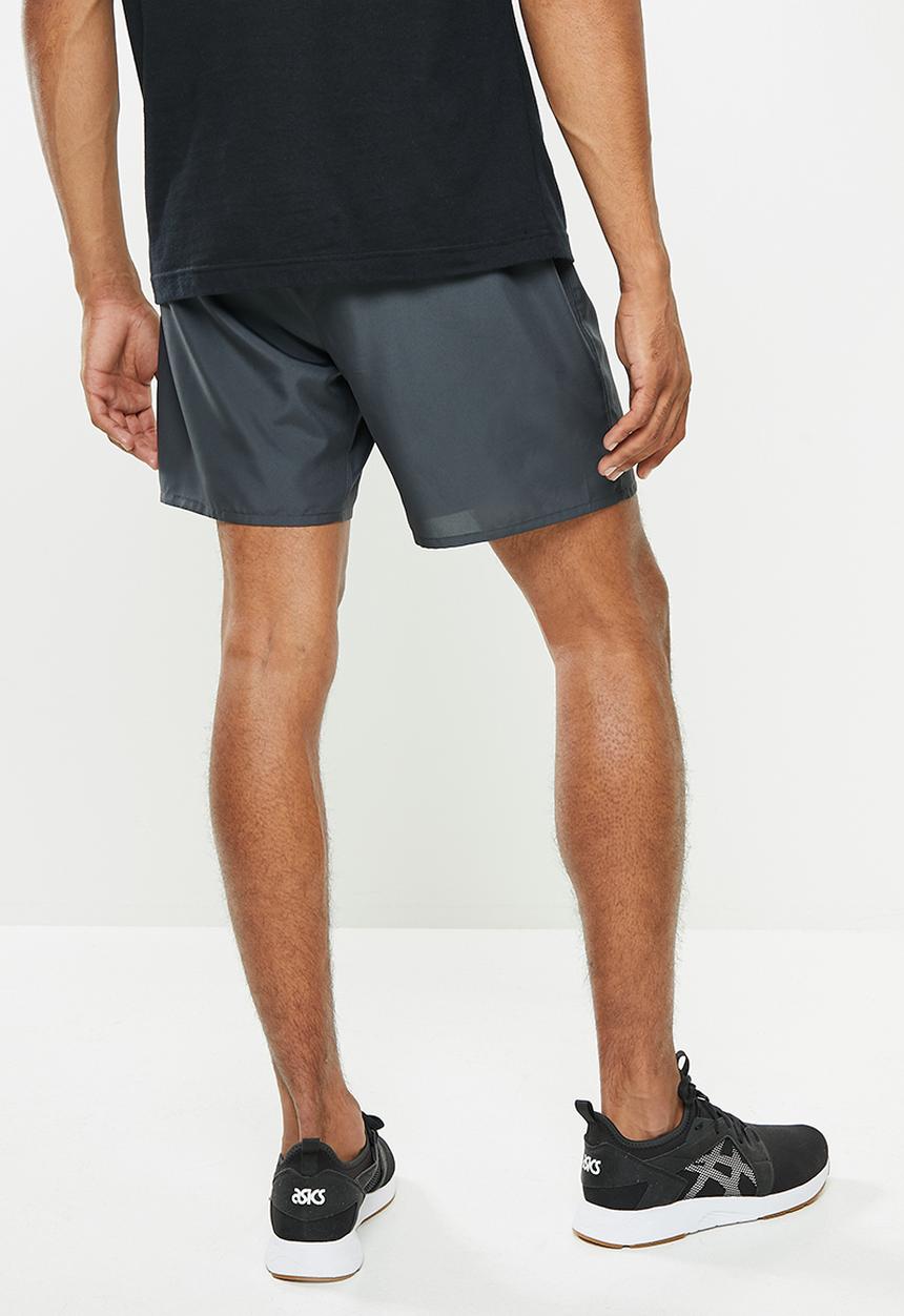 ASICS - Core 2-n-1 7in short - graphite grey