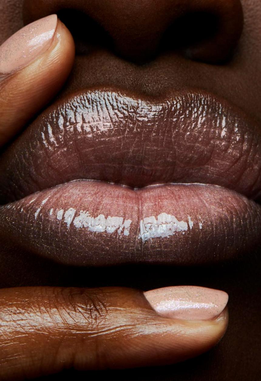 MAC - Lipglass - Oyster Girl