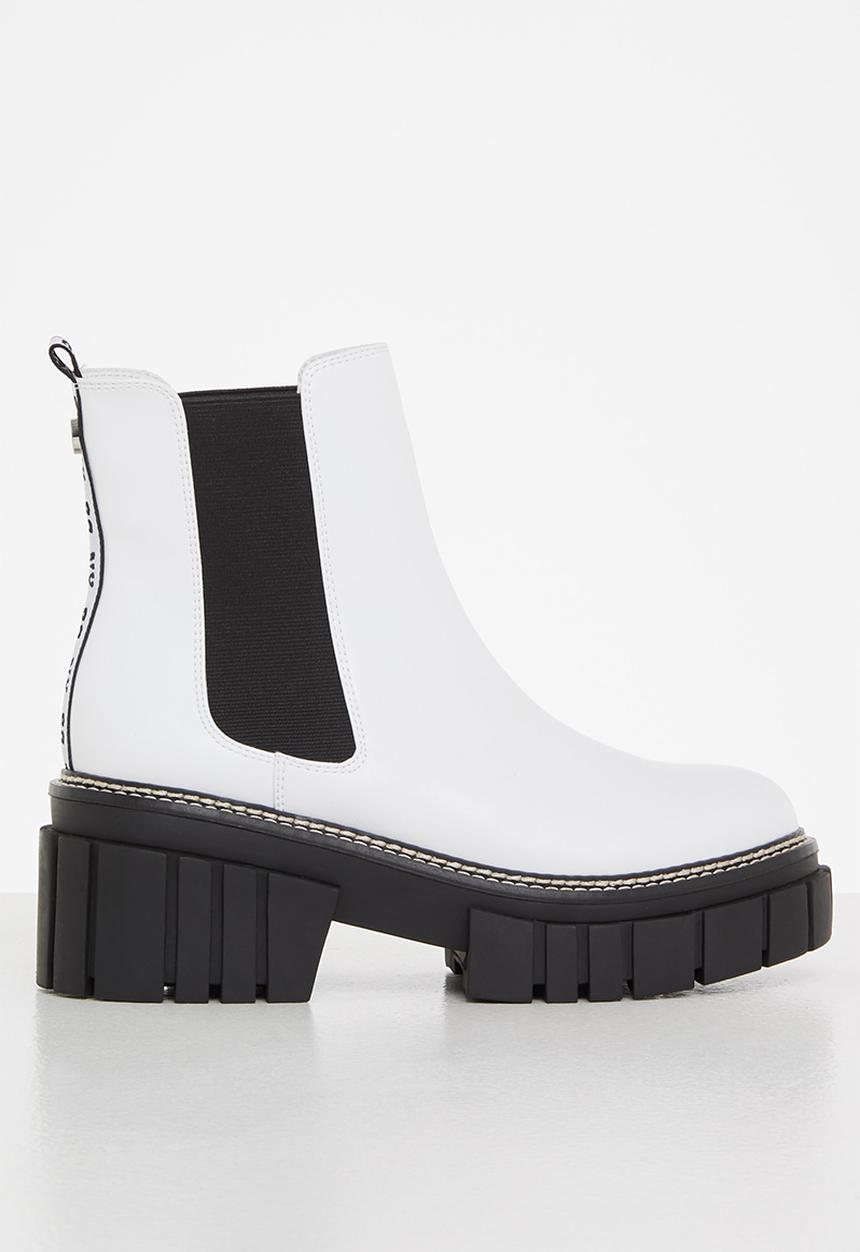 Steve Madden - Hailstorm leather chelsea boot - white