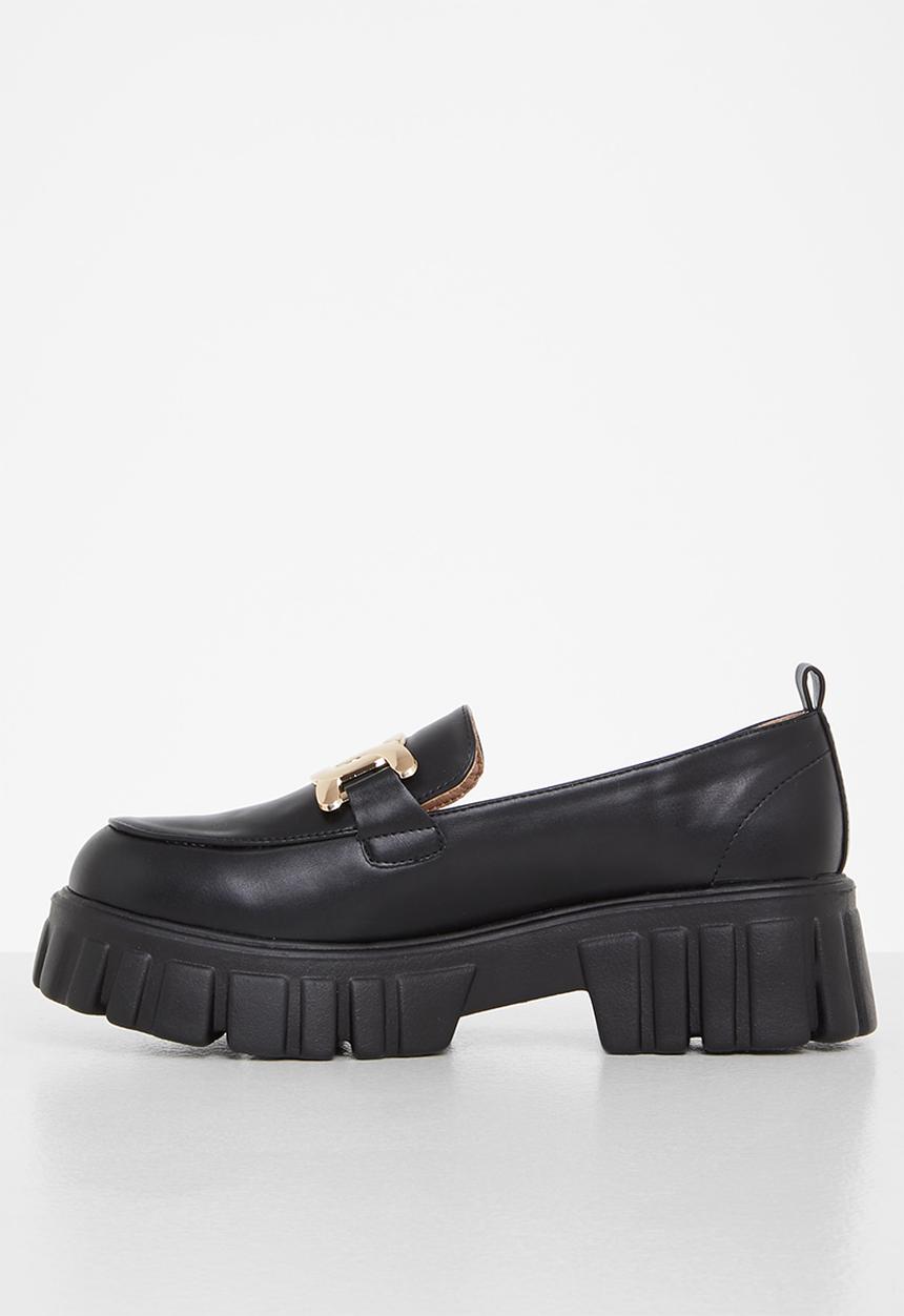 Seduction - Chunky chain trim loafer - black