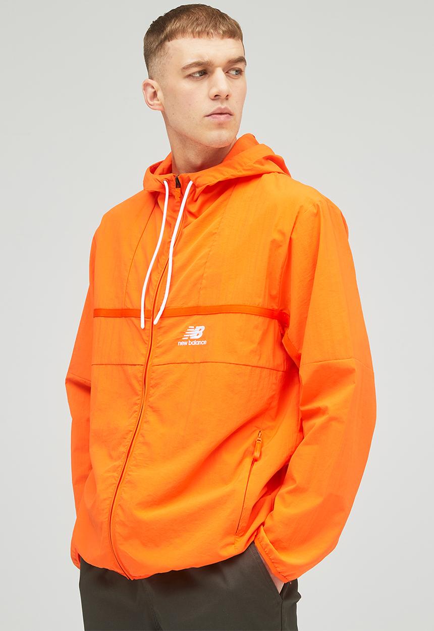 New Balance  - NB Athletics Amplified Windbreaker - Orange