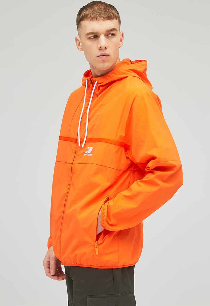 New Balance  - NB Athletics Amplified Windbreaker - Orange