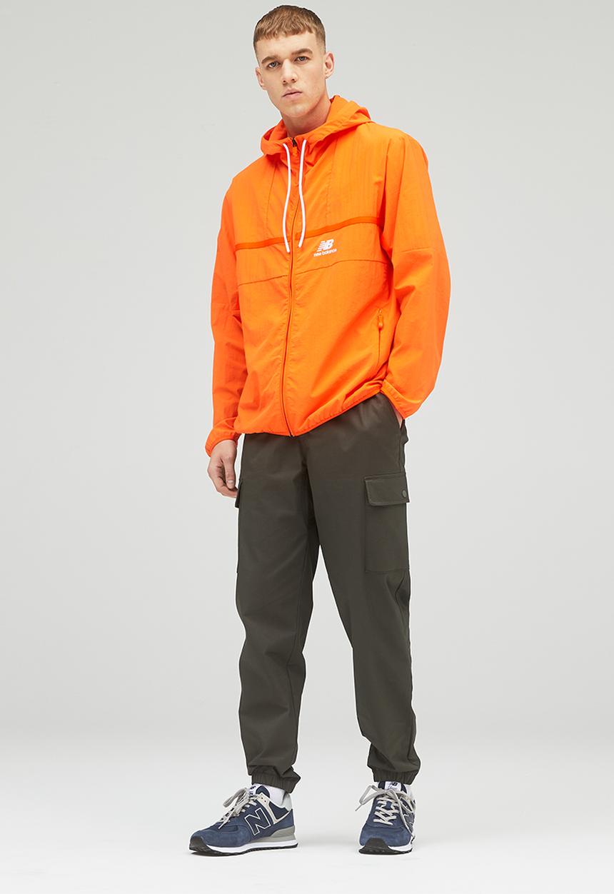 New Balance  - NB Athletics Amplified Windbreaker - Orange