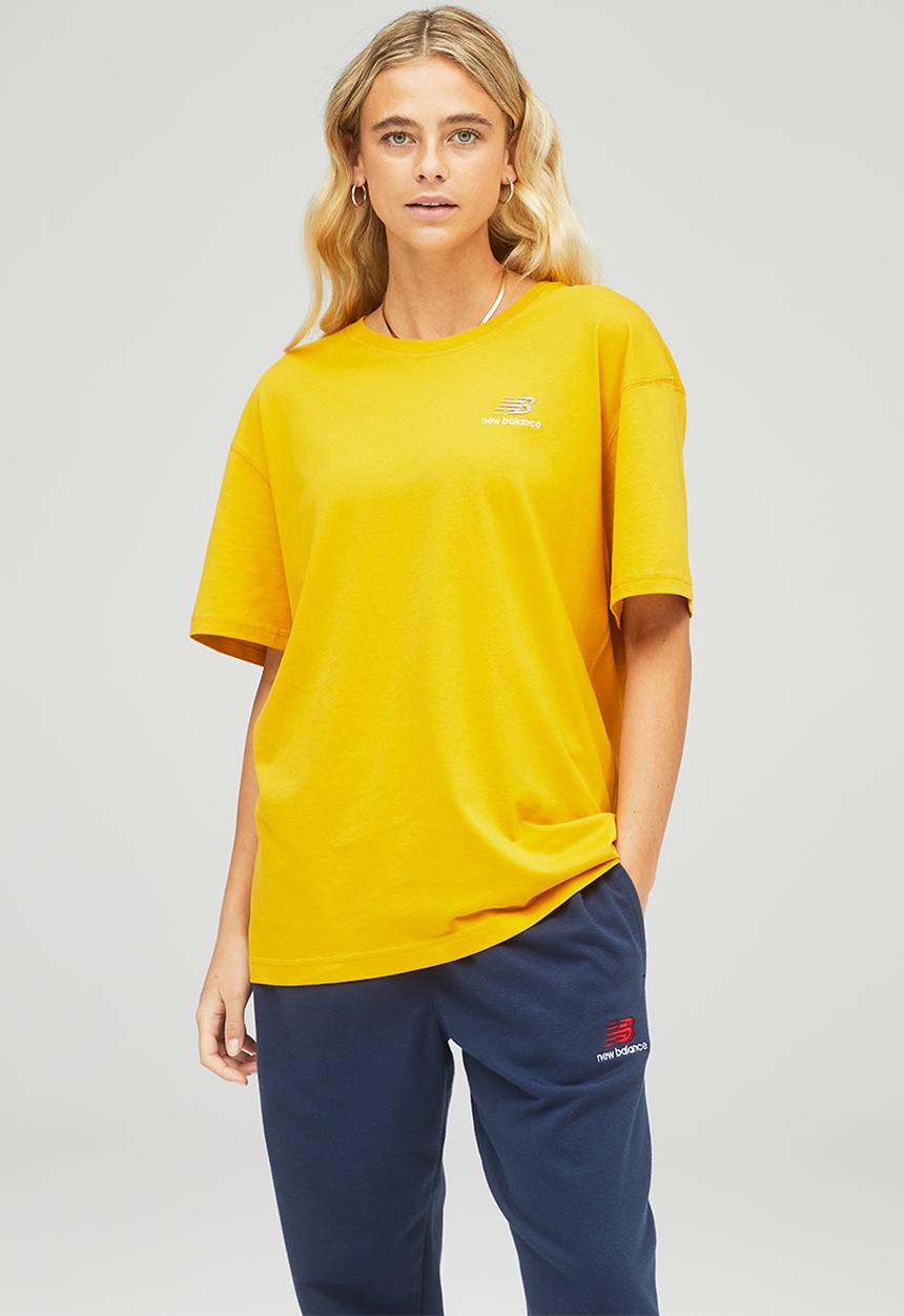 New Balance  - Uni-ssentials Cotton Tee - Varsity Gold