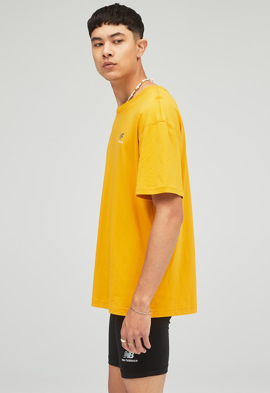 New Balance  - Uni-ssentials Cotton Tee - Varsity Gold