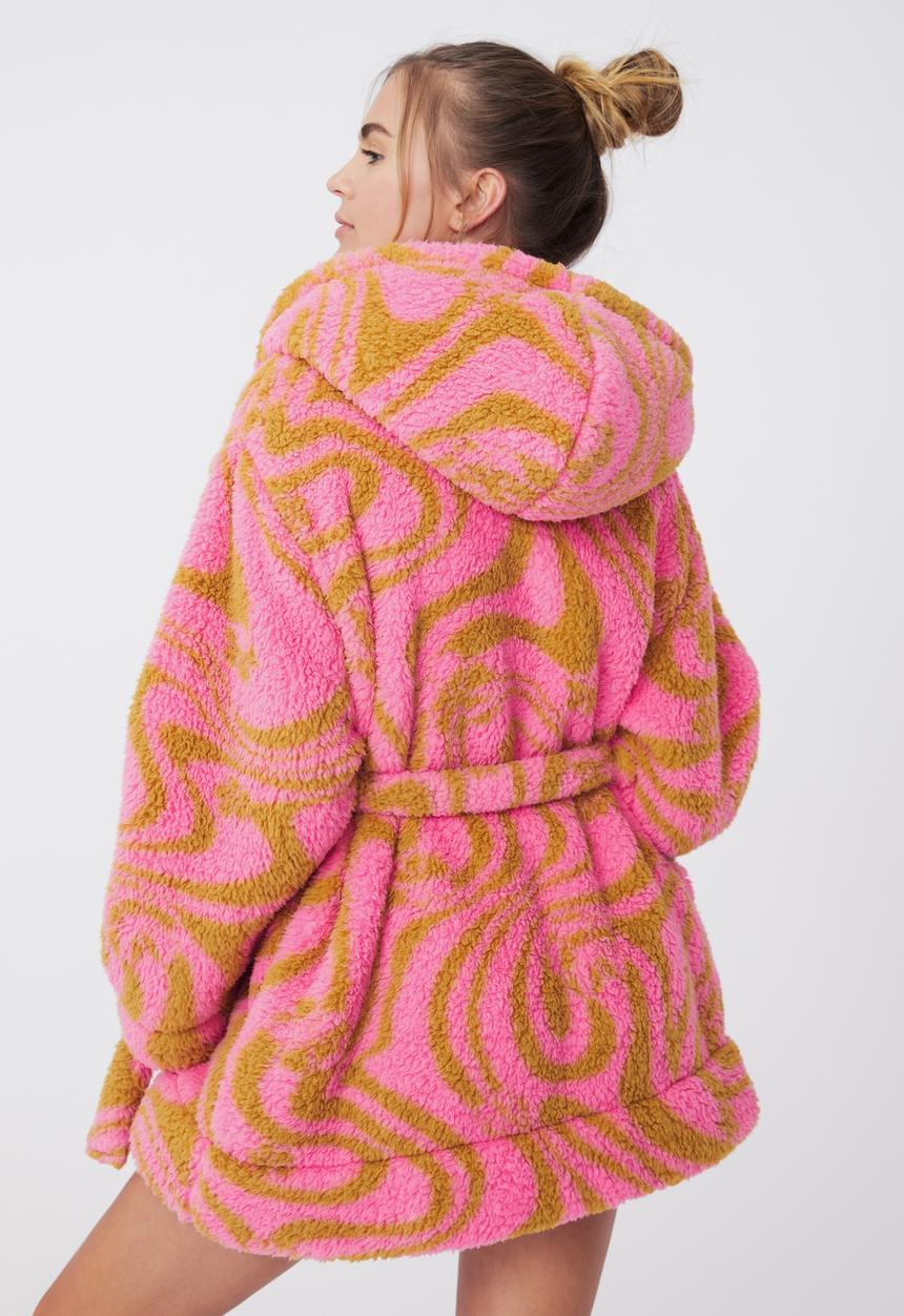 Cotton On - The snuggle robe - pink cosmos flower wave