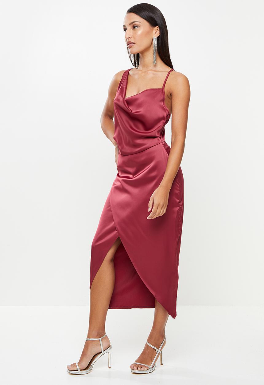 Missguided - Petite asym strap drape satin midi dress - wine