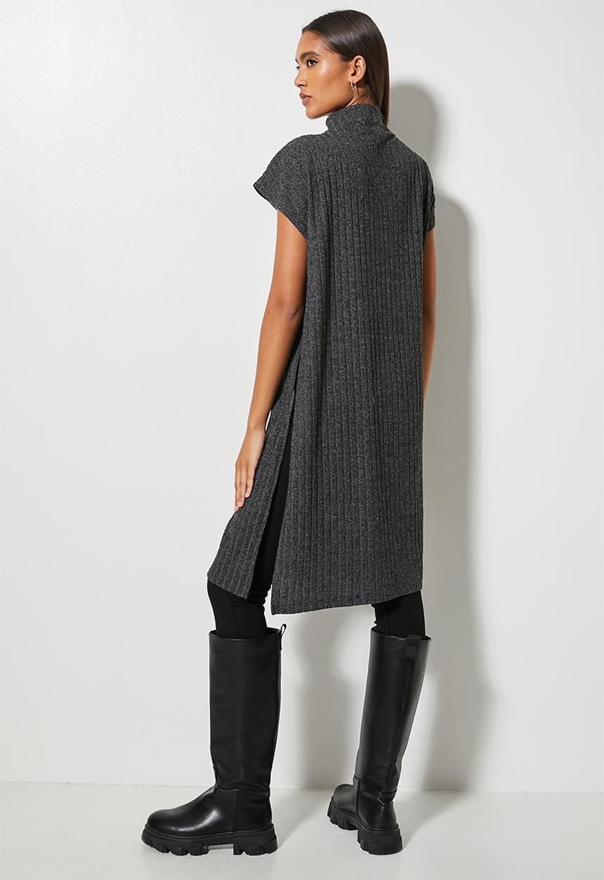 Superbalist - Cut & sew deep slit tunic - charcoal 