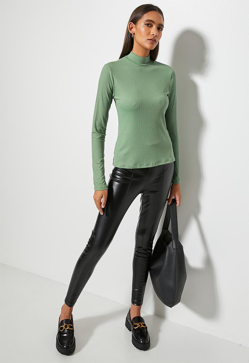 Superbalist - Rib trim funnel neck tee - green