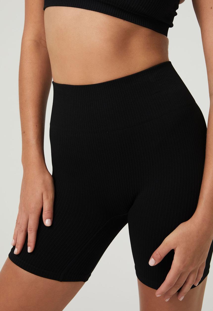 Cotton On - Seamless jacquard bike short - black rib