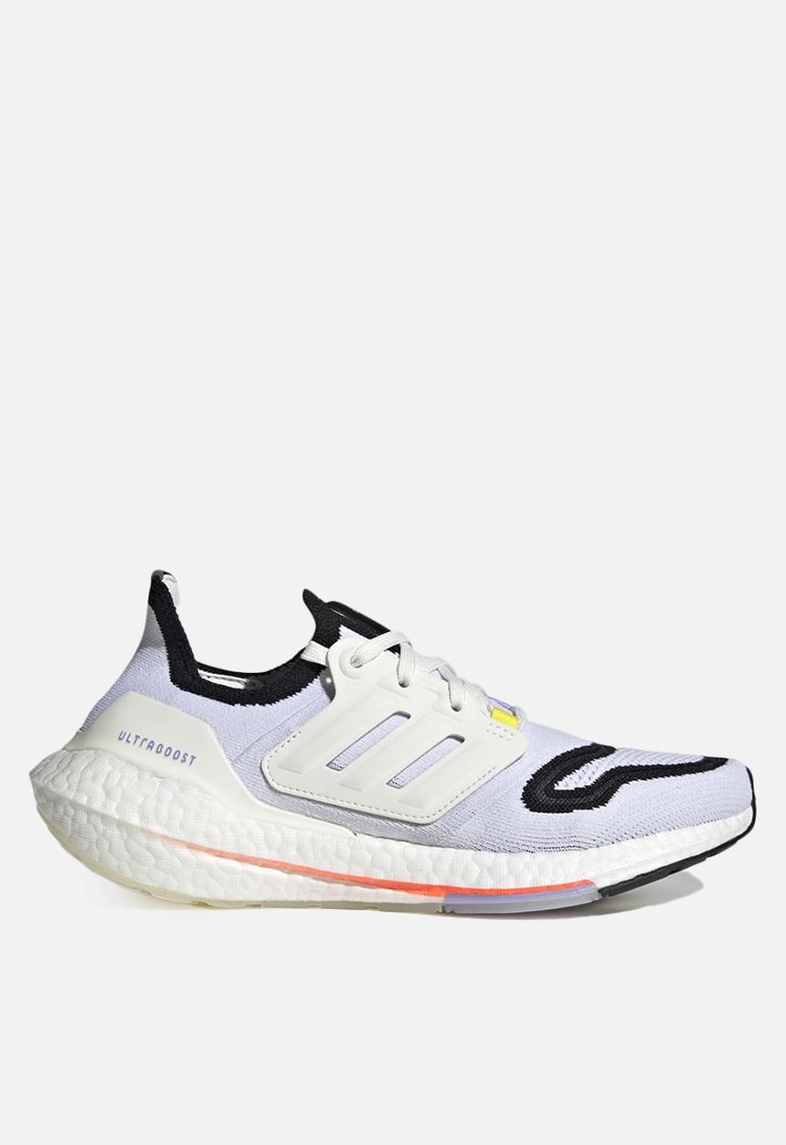 adidas Performance - Ultraboost 22 w - core white/core white/solar red