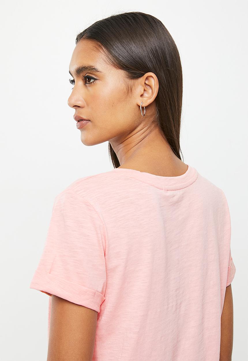 GUESS - Es short sleeve guess 1981 roll cuff tee - pretty in pink