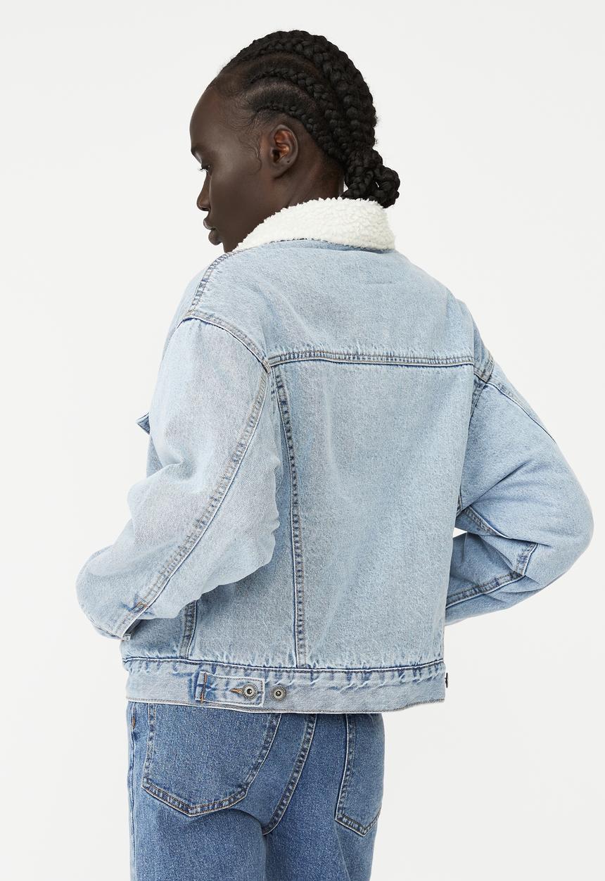 Cotton On - The denim sherpa trucker jacket - swell blue