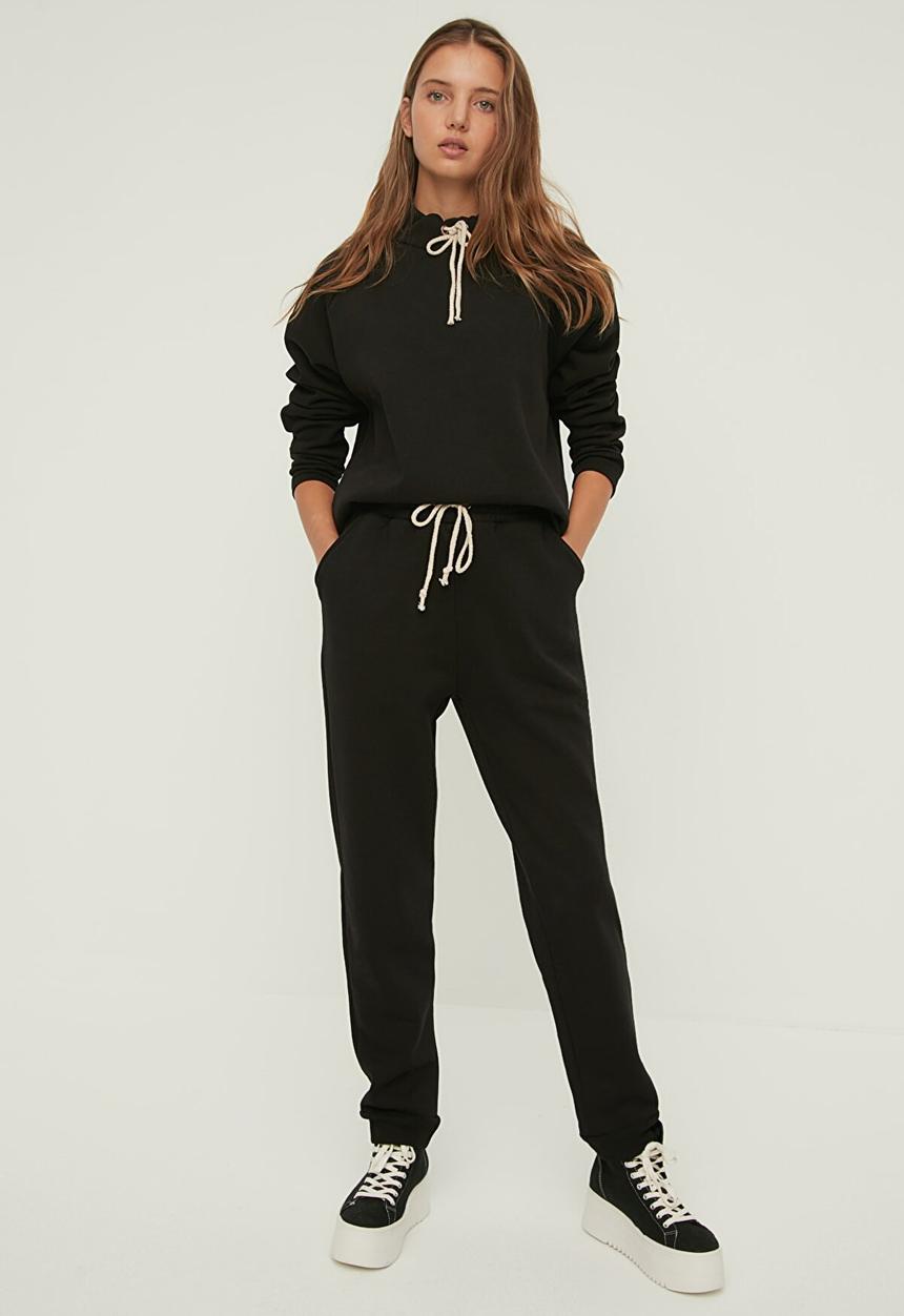 Trendyol - Ragged raglan sleeve basic knitted sweatshirt  - black