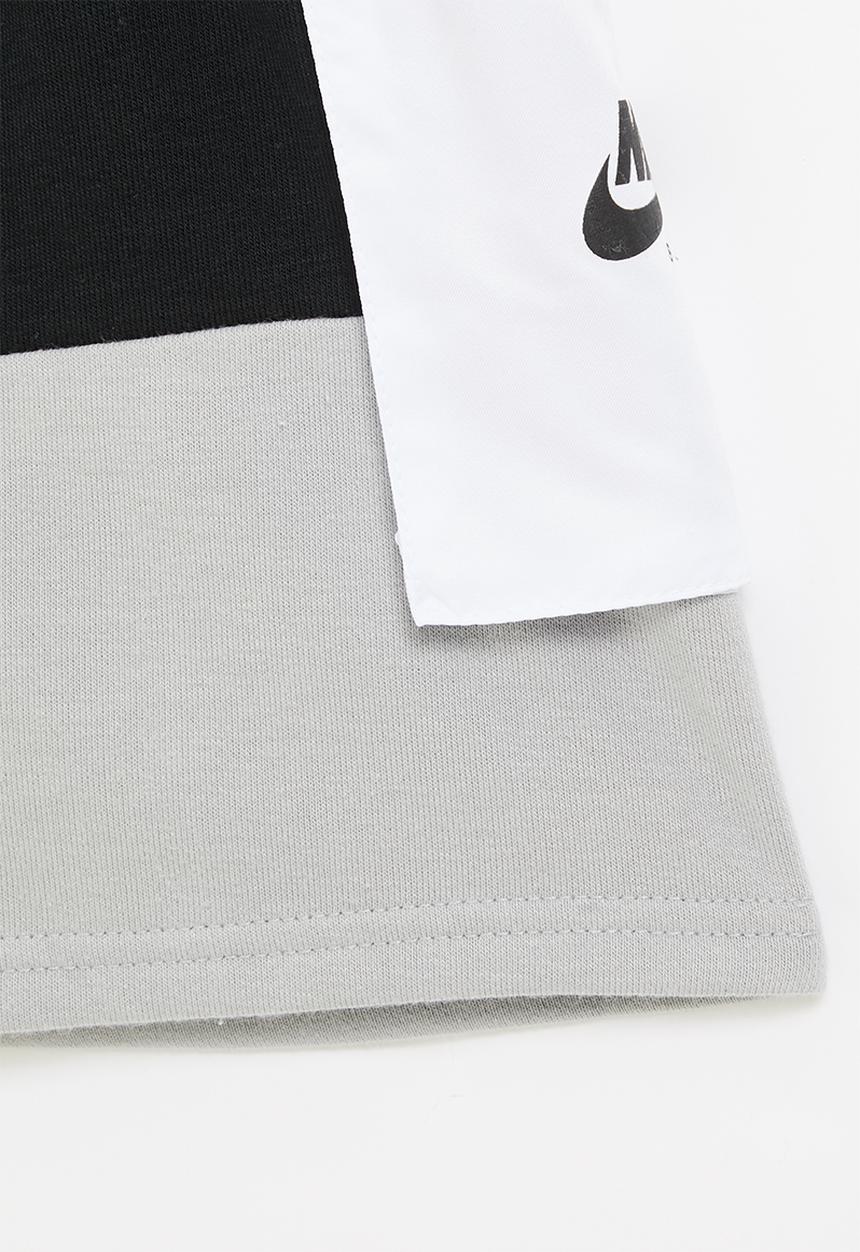 Nike - Nkg nike heritage skirt - multi