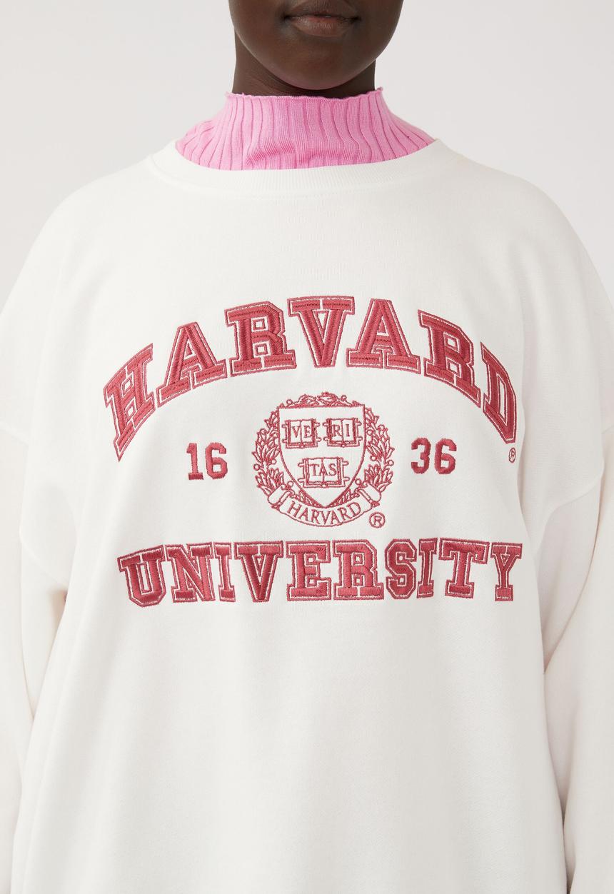Cotton On - Curve ncaa crew sweatshirt - lcn ncaa harvard uni law/off white