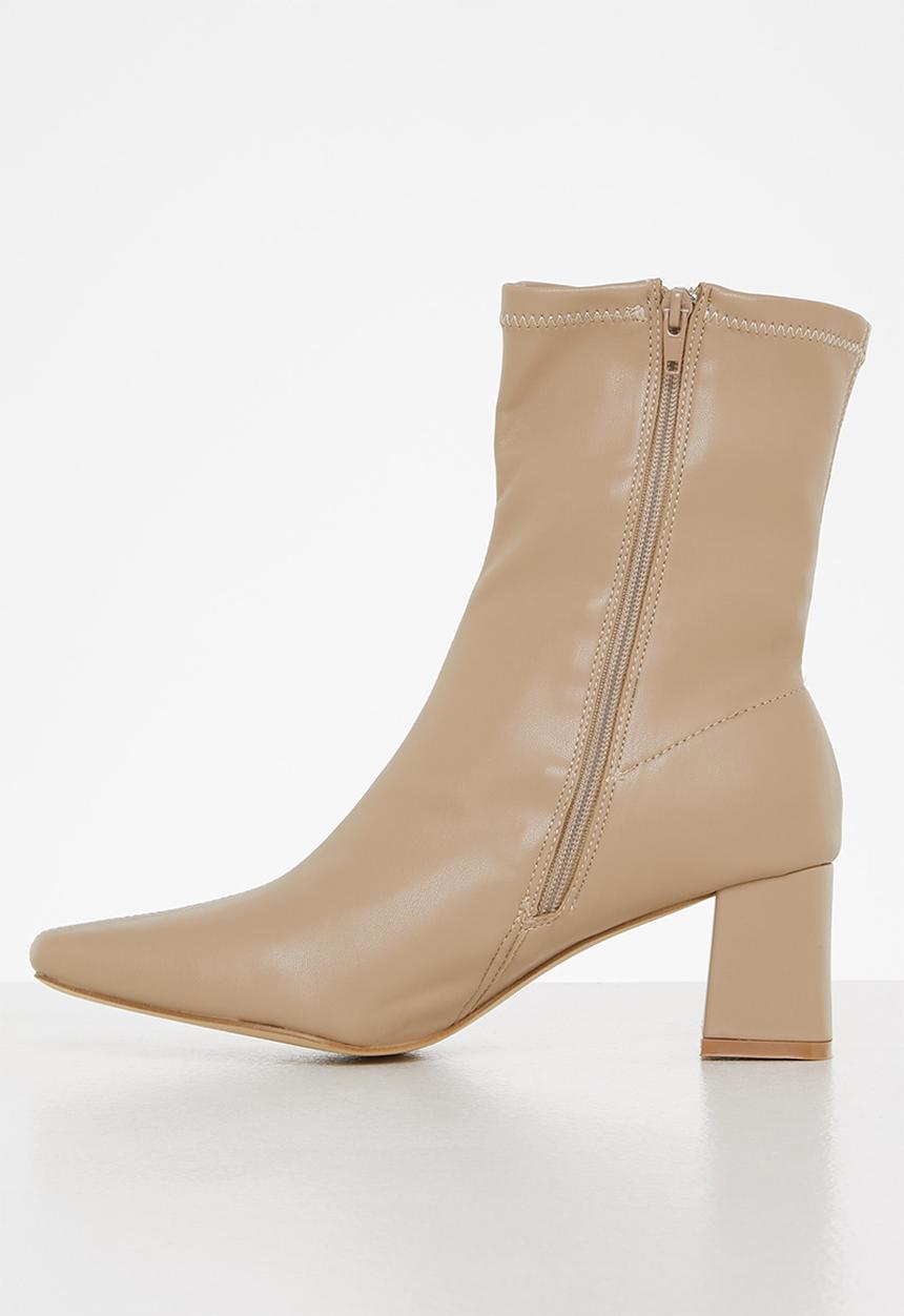 Madison® - Shelly ankle block heel boot - ecru