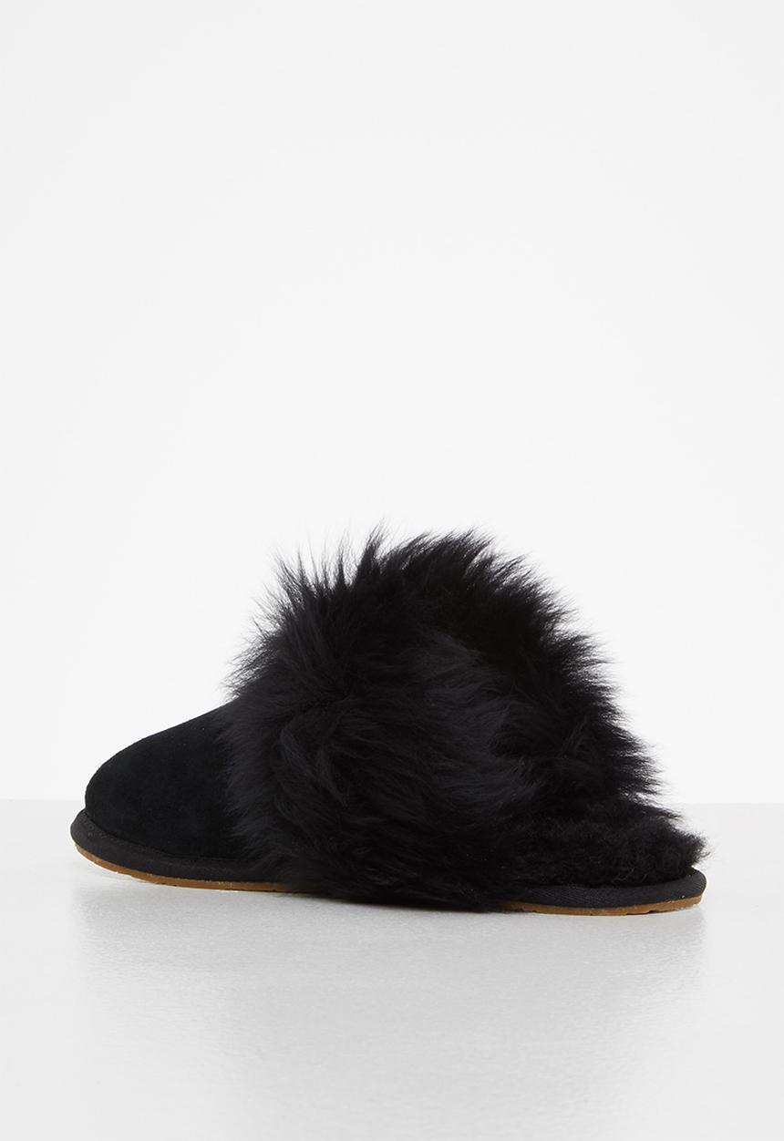 UGG® - Scuff sis - black