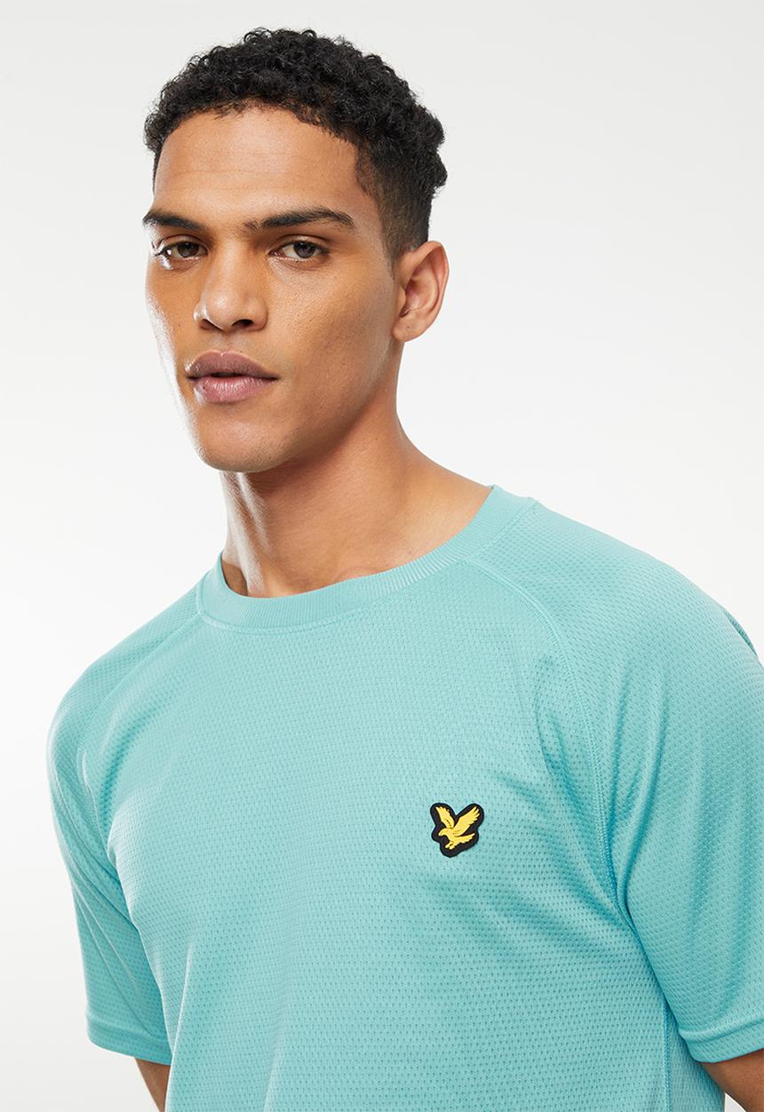 Lyle & Scott - Core Raglan Tee - Retro blue
