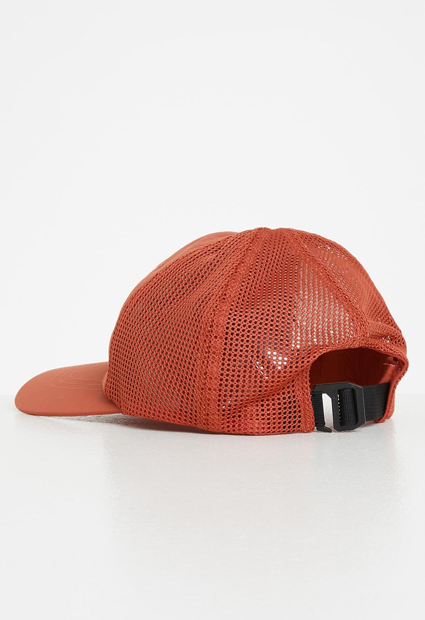 The North Face - Horizon trucker - tandori red