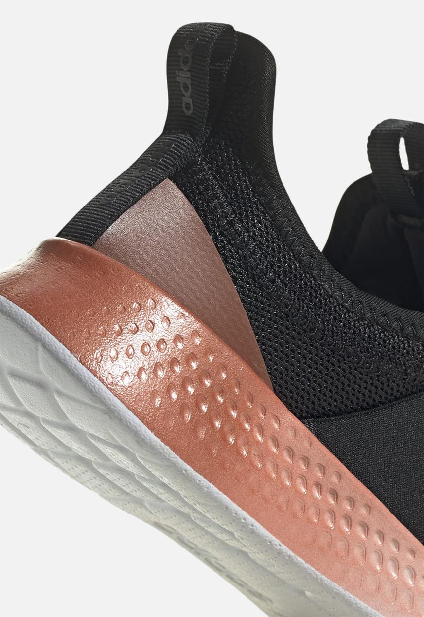 adidas Originals - Puremotion adapt - core black/core black/magic earth met