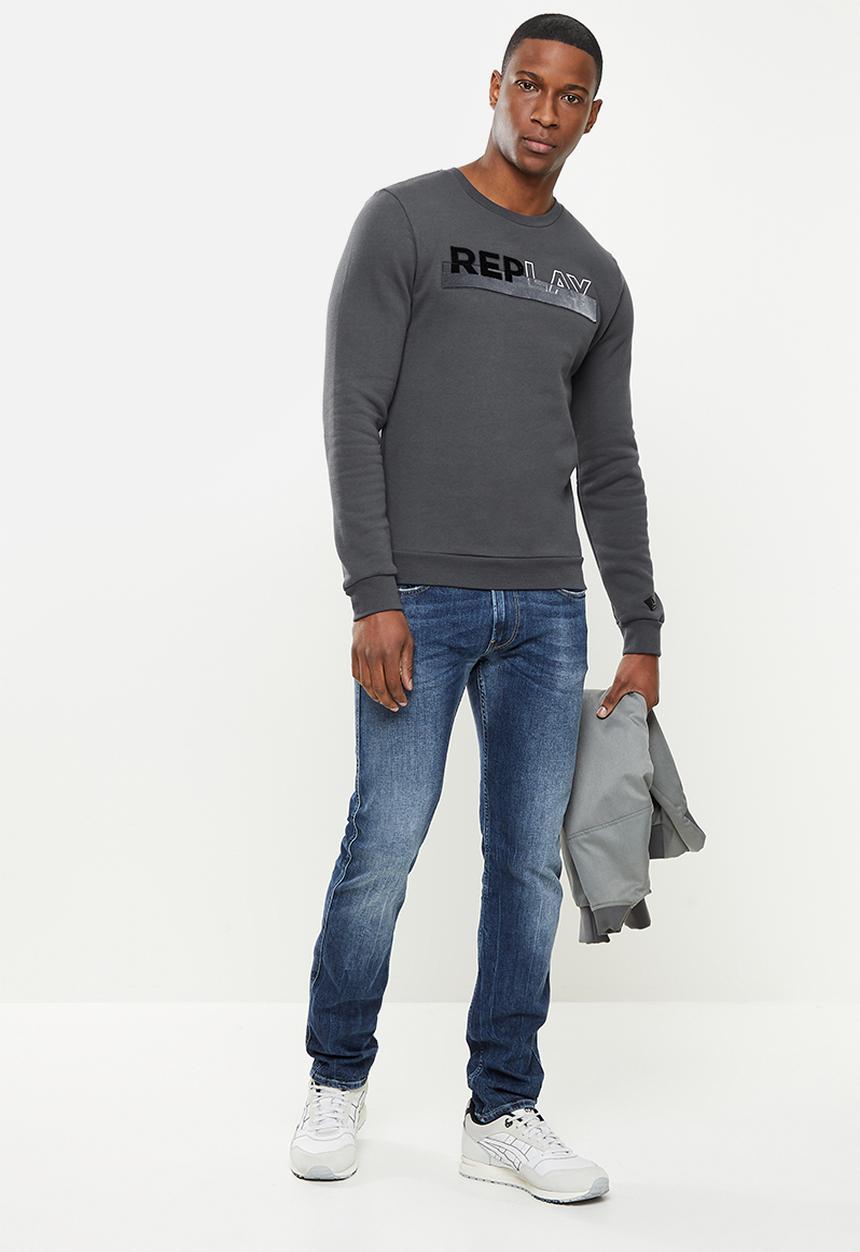Replay - Replay utility logo crew sweat - charcoal