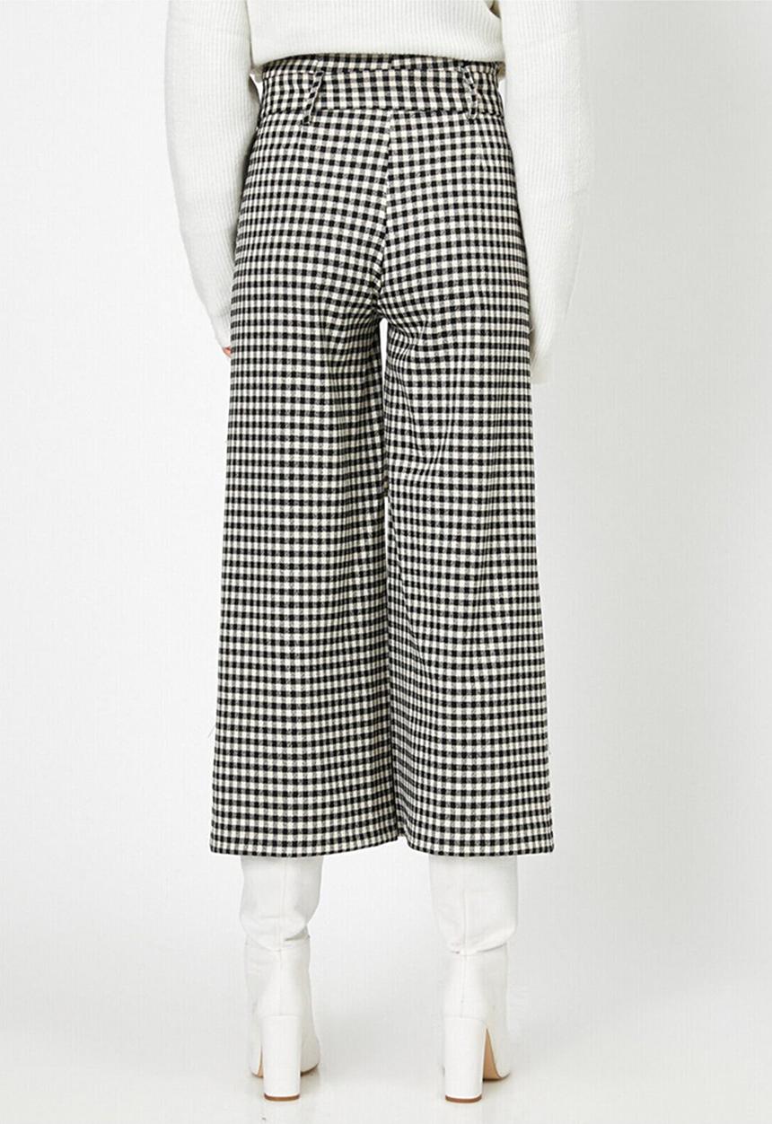 Koton - Medium rise belt detailed trousers - black & white