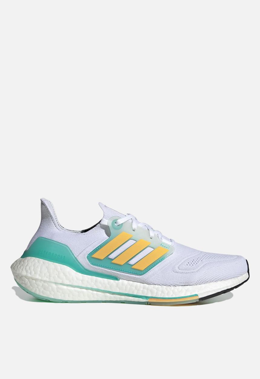 adidas Originals - Ultraboost 22 - ftwr white/flash orange/mint rush