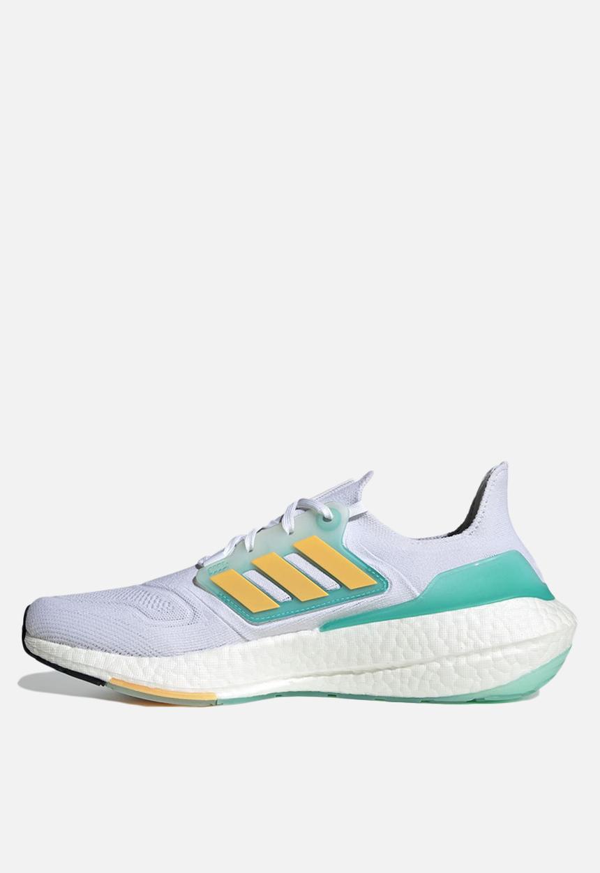 adidas Originals - Ultraboost 22 - ftwr white/flash orange/mint rush