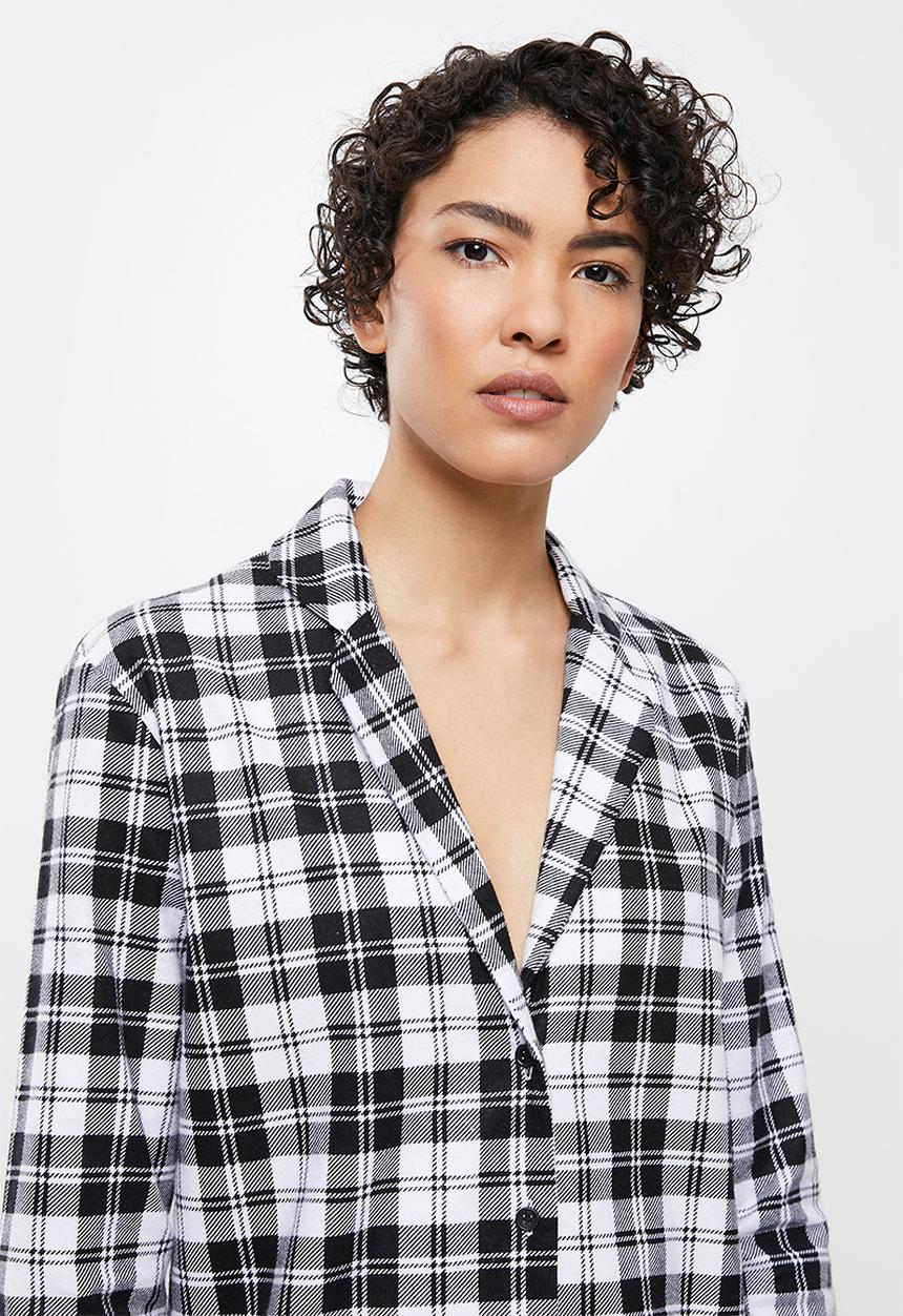Superbalist - Flannel sleep shirt & pants - black check