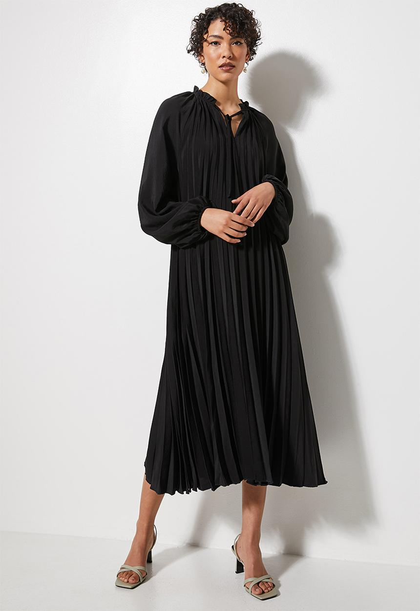 VELVET - Pleated aline trapeze balloon sleeve midi - black