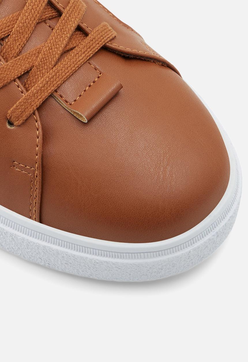 Call It Spring - Piedmont - cognac