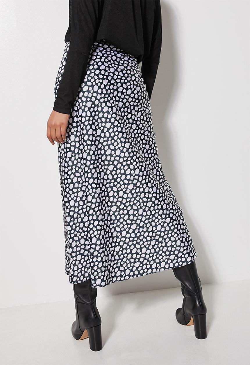 VELVET - Printed a-line slip skirt - black giraffe
