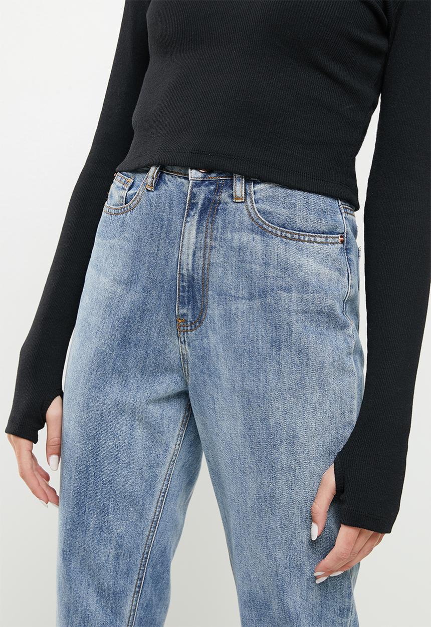 Trendyol - Turtleneck finger detail knit top - black