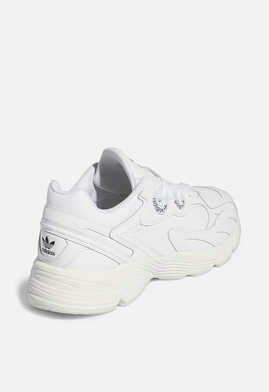 adidas Originals - Adidas astir - ftwr white/ftwr white/off white