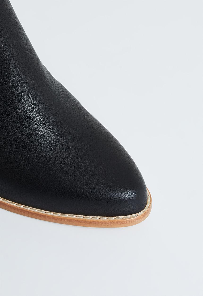 Julz - Ruby leather ankle boot - black