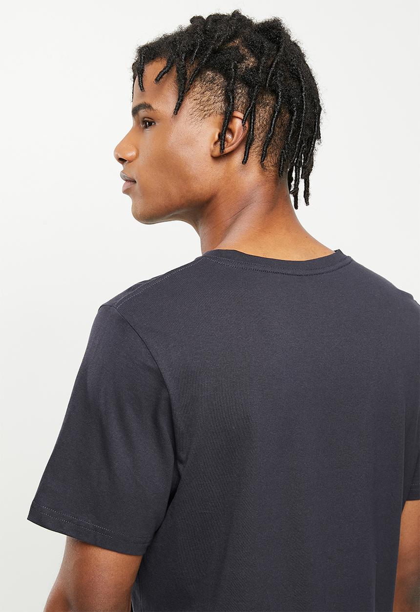 Cotton On - Mens essential vee neck tee 3 pack - multi 