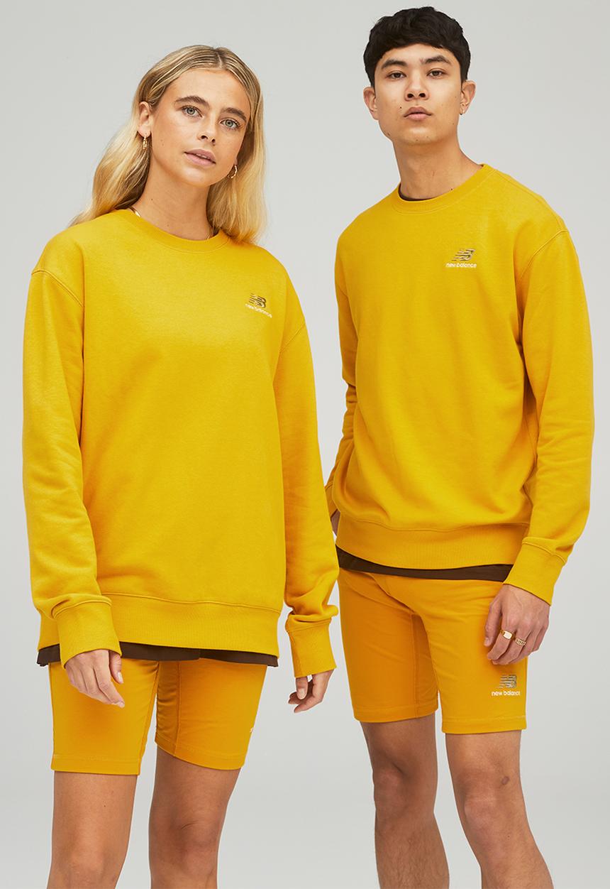 New Balance  - Uni-ssentials french terry crewneck sweatshirt - varsity gold