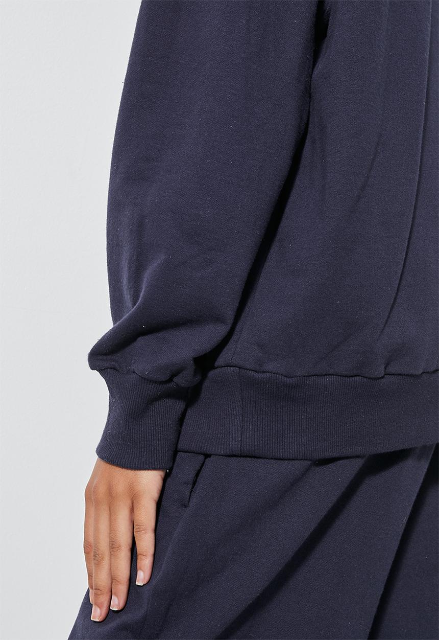 Superbalist - Slouch crew neck - ink