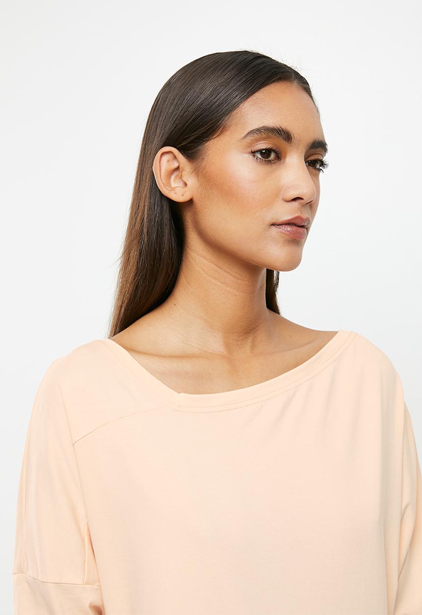 STRONG by T-Shirt Bed Co. - Cold shoulder long sleeve tee - pink 