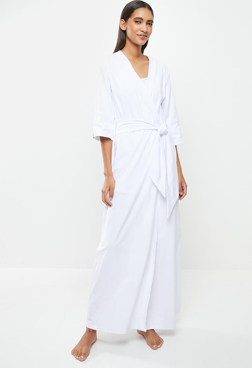 STRONG by T-Shirt Bed Co. - Maxi gown - white