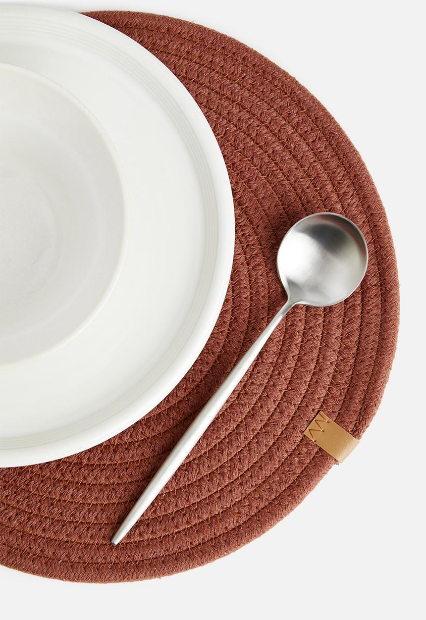 Sixth Floor - Dipuo rope placemat set of 4-desert rose