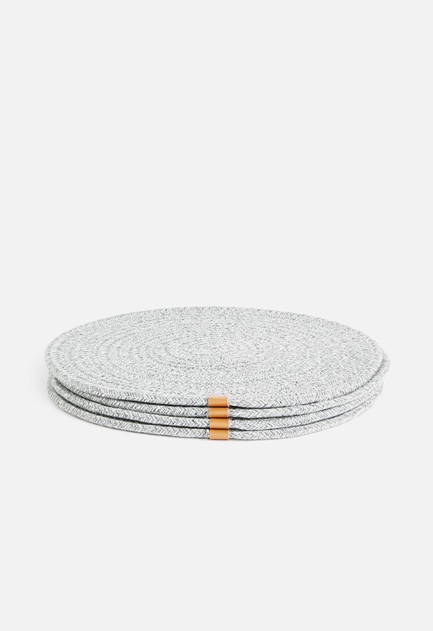 Sixth Floor - Dipuo rope placemat set of 4-Dove grey