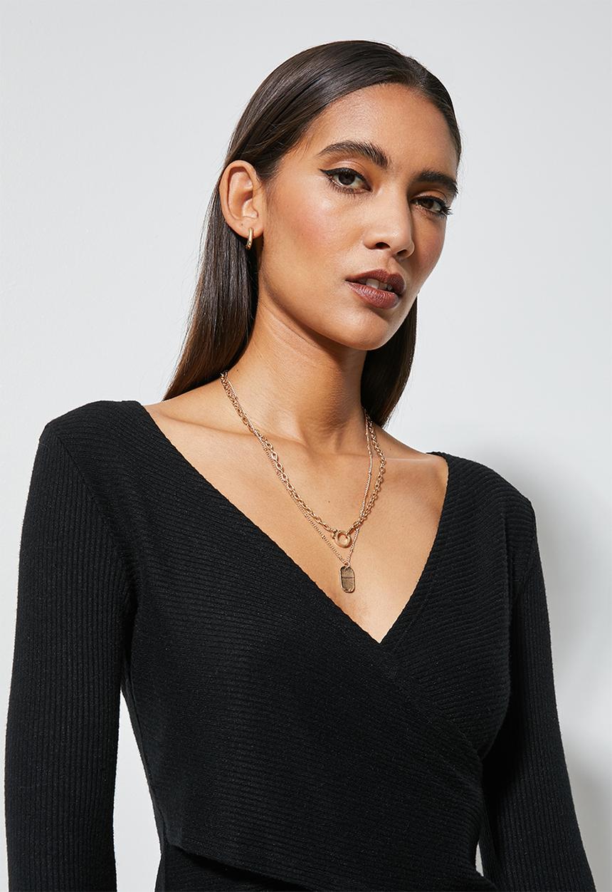 VELVET - Soft touch rib cross over front top - black