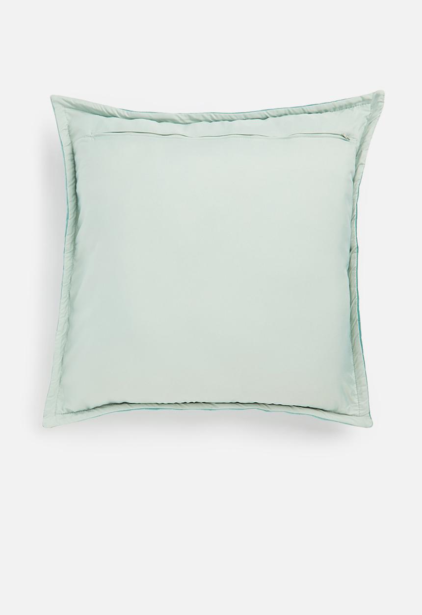 Grey Gardens - Hexa cushion cover - pearl