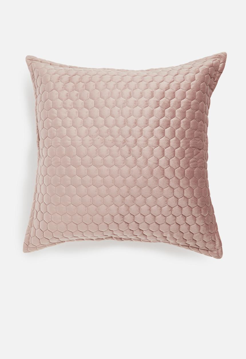 Grey Gardens - Hexa cushion cover - blush